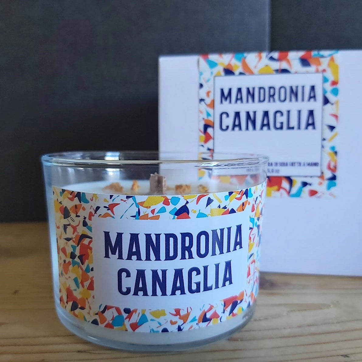 Mandronia Canaglia - Candela profumata